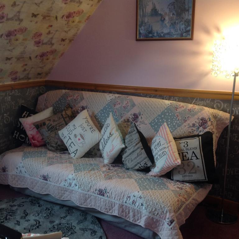 Dunroamin Bed And Breakfast อาวีมอร์ ภายนอก รูปภาพ