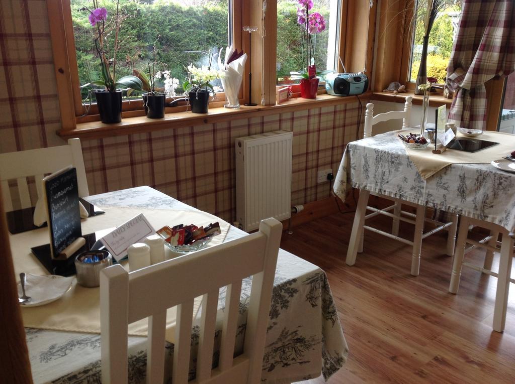 Dunroamin Bed And Breakfast อาวีมอร์ ภายนอก รูปภาพ